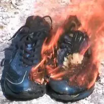 Nike 2004 burns